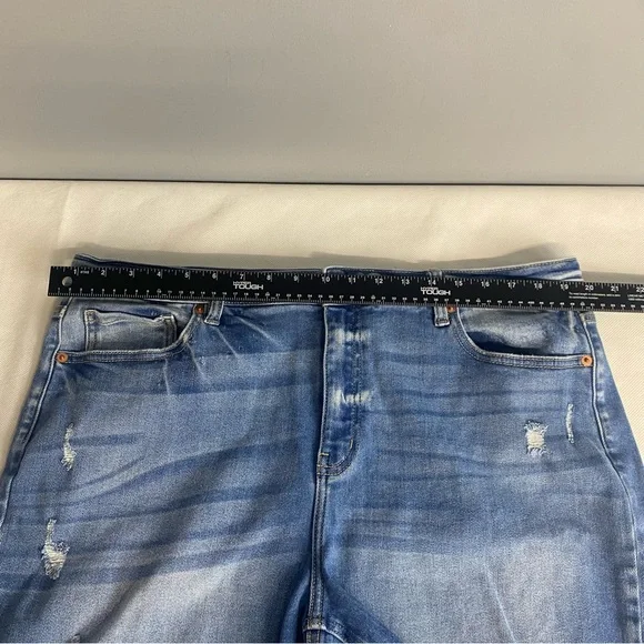 Distressed Denim Women Shorts - Picture 11 of 16